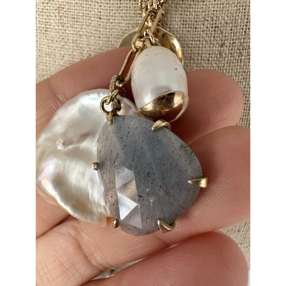 Chan Luu Gold Tone Baroque Pearl Labradorite Charm Toggle Necklace 30” - Picture 6 of 10